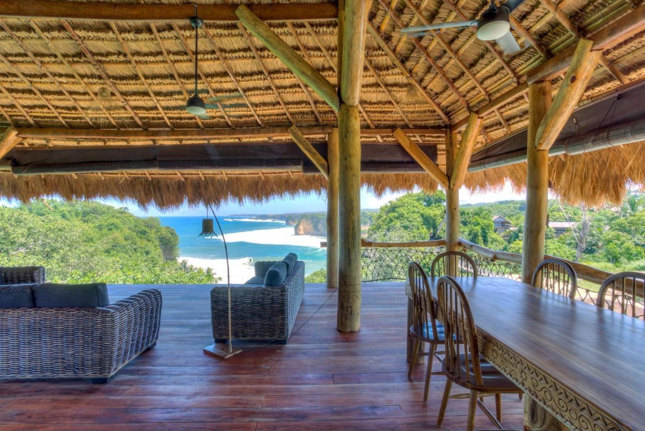 Ngalung Kalla Retreat Waikabubak Extérieur photo